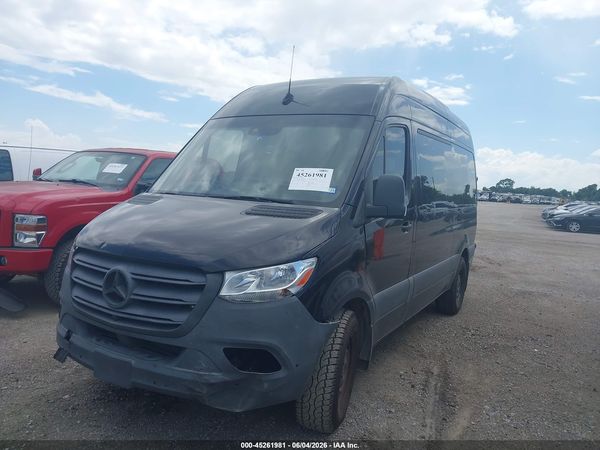 2022 MERCEDES-BENZ SPRINTER 2500 STANDARD ROOF I4 DIESEL