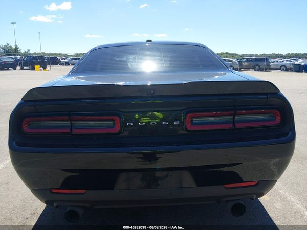 2021 DODGE CHALLENGER SXT