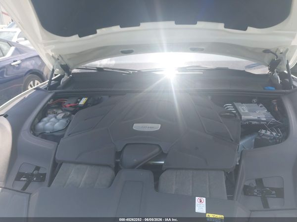 2022 PORSCHE CAYENNE PLATINUM EDITION