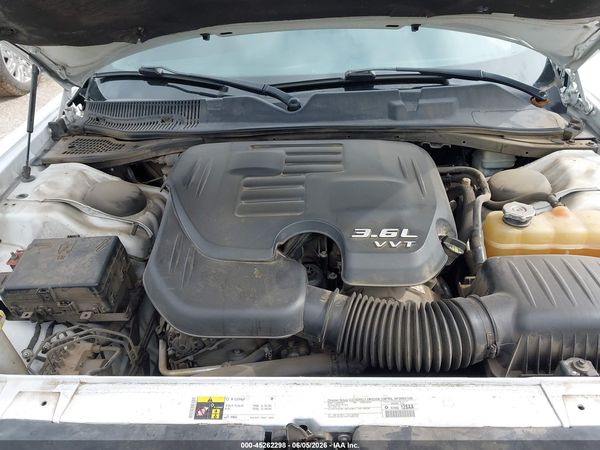 2015 DODGE CHALLENGER SXT