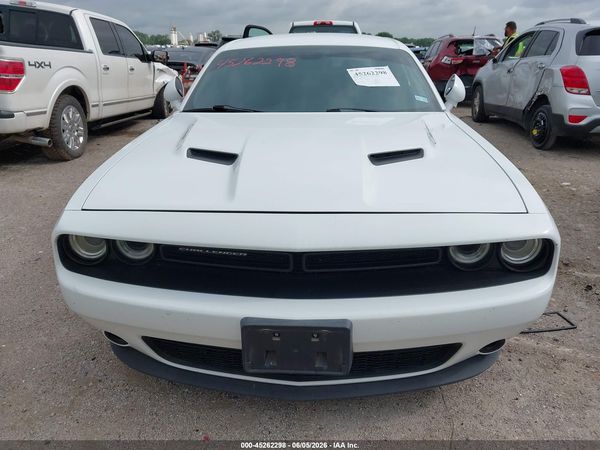 2015 DODGE CHALLENGER SXT