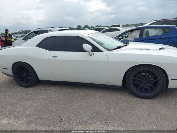 2015 DODGE CHALLENGER SXT