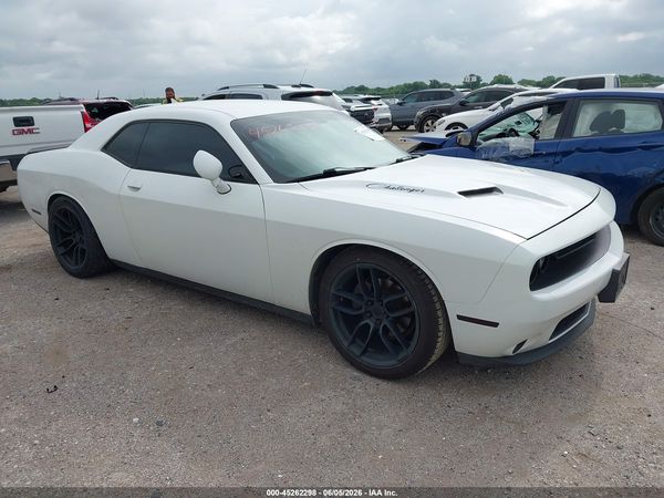 2015 DODGE CHALLENGER SXT