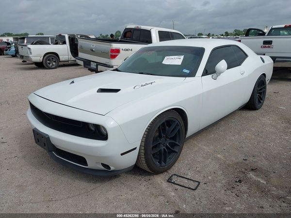 2015 DODGE CHALLENGER SXT