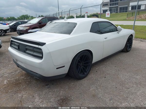 2015 DODGE CHALLENGER SXT