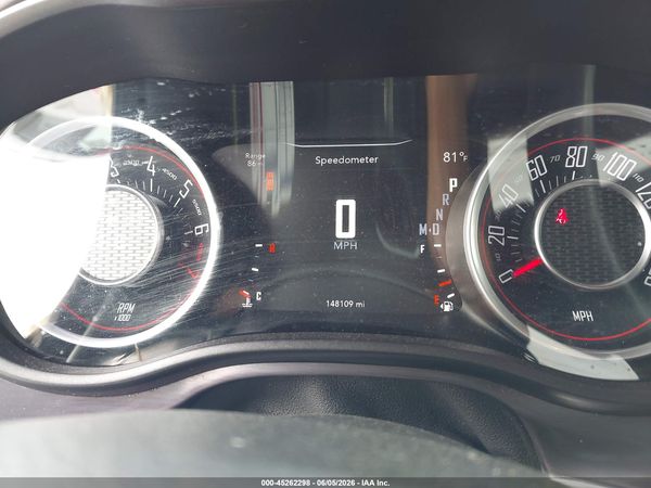 2015 DODGE CHALLENGER SXT