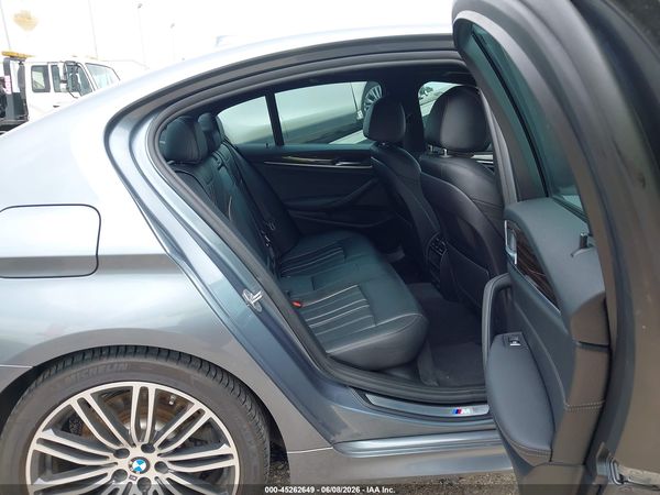 2019 BMW 540I