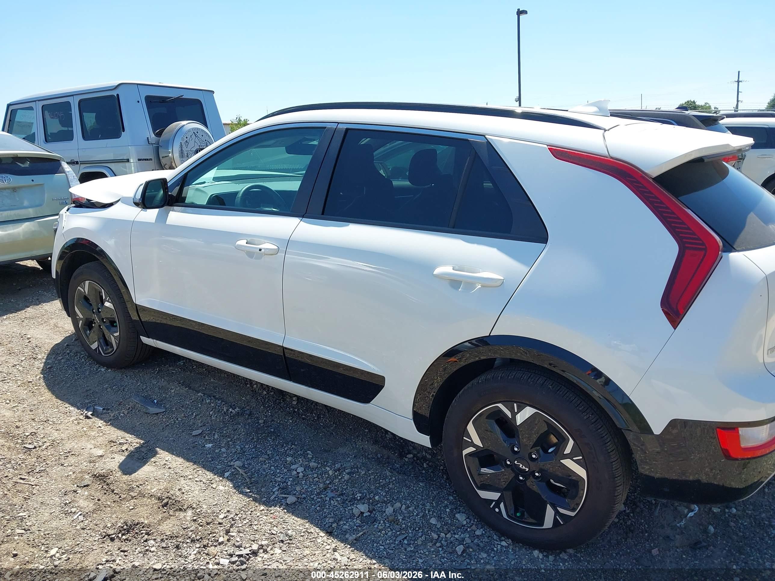 2025 KIA NIRO EV WIND
