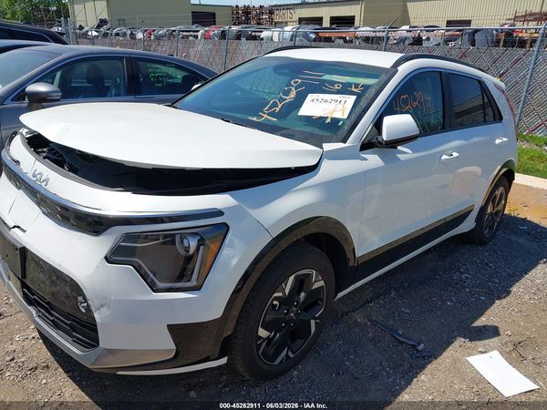 2025 KIA NIRO EV WIND