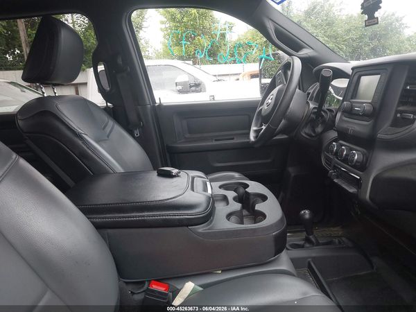 2024 RAM 3500 TRADESMAN  4X4 6'4 BOX