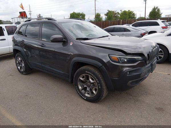 2019 JEEP CHEROKEE TRAILHAWK 4X4