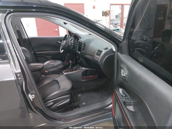 2019 JEEP COMPASS TRAILHAWK 4X4