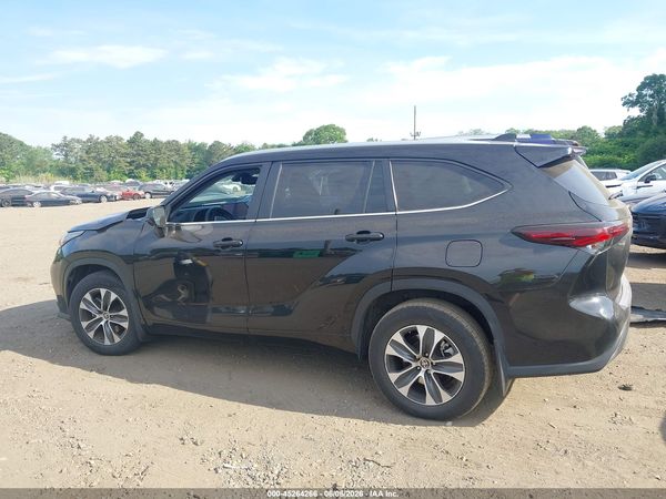 2024 TOYOTA HIGHLANDER