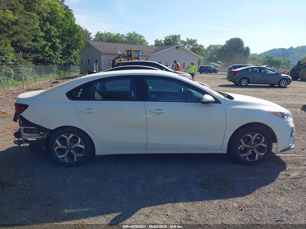 2019 KIA FORTE LXS