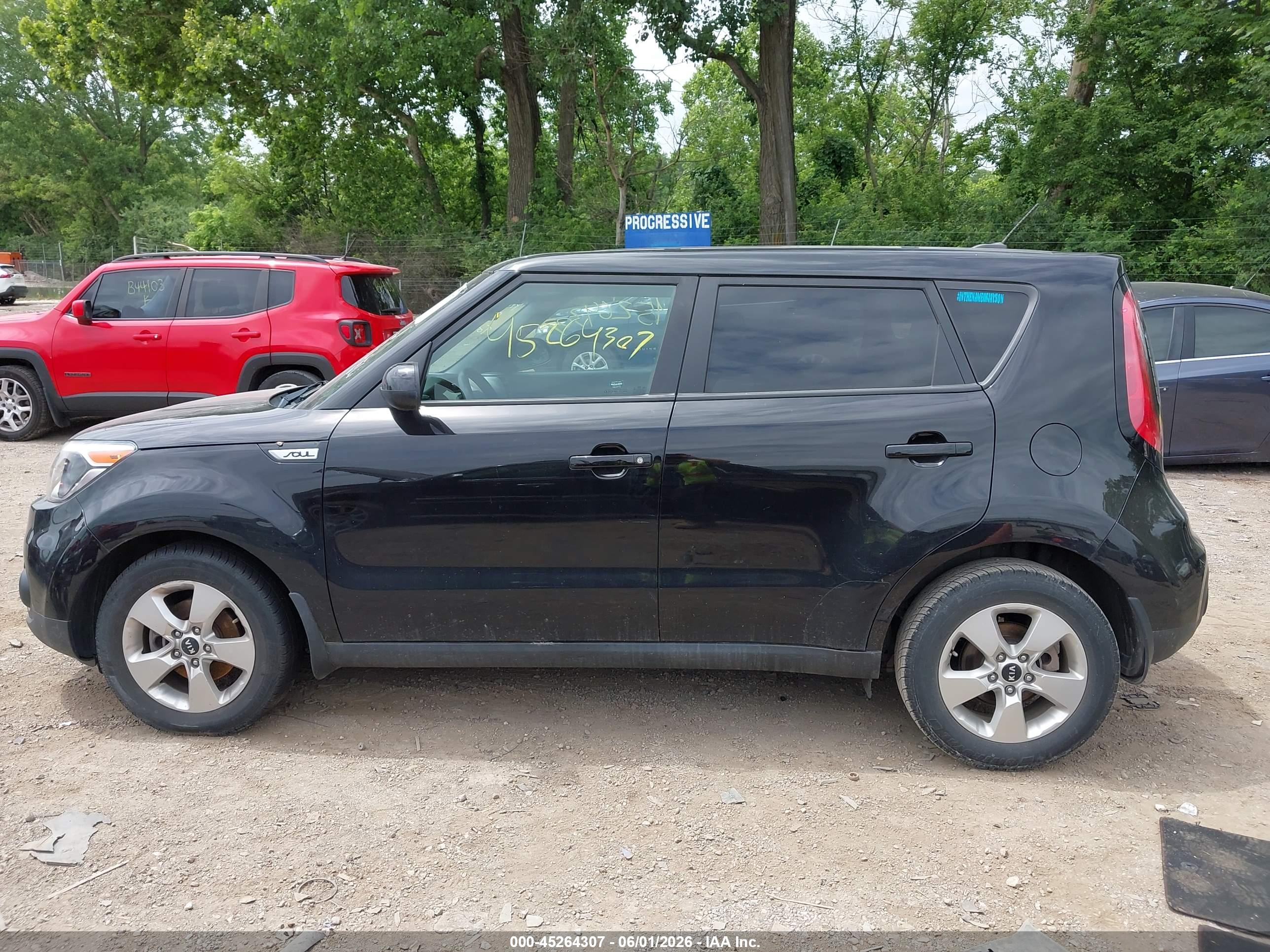 2017 KIA SOUL Base