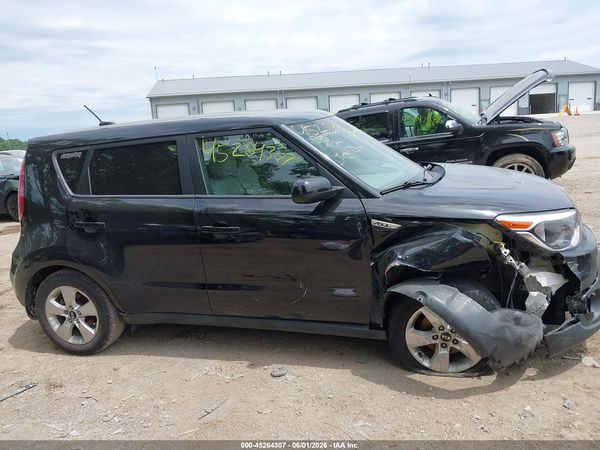 2017 KIA SOUL Base