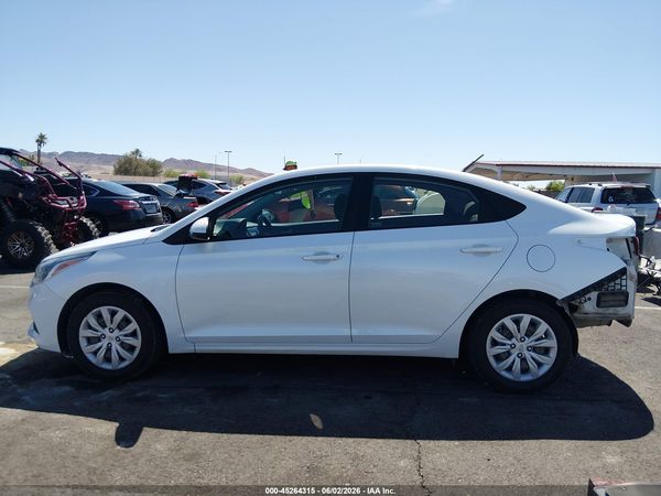 2022 HYUNDAI ACCENT SE