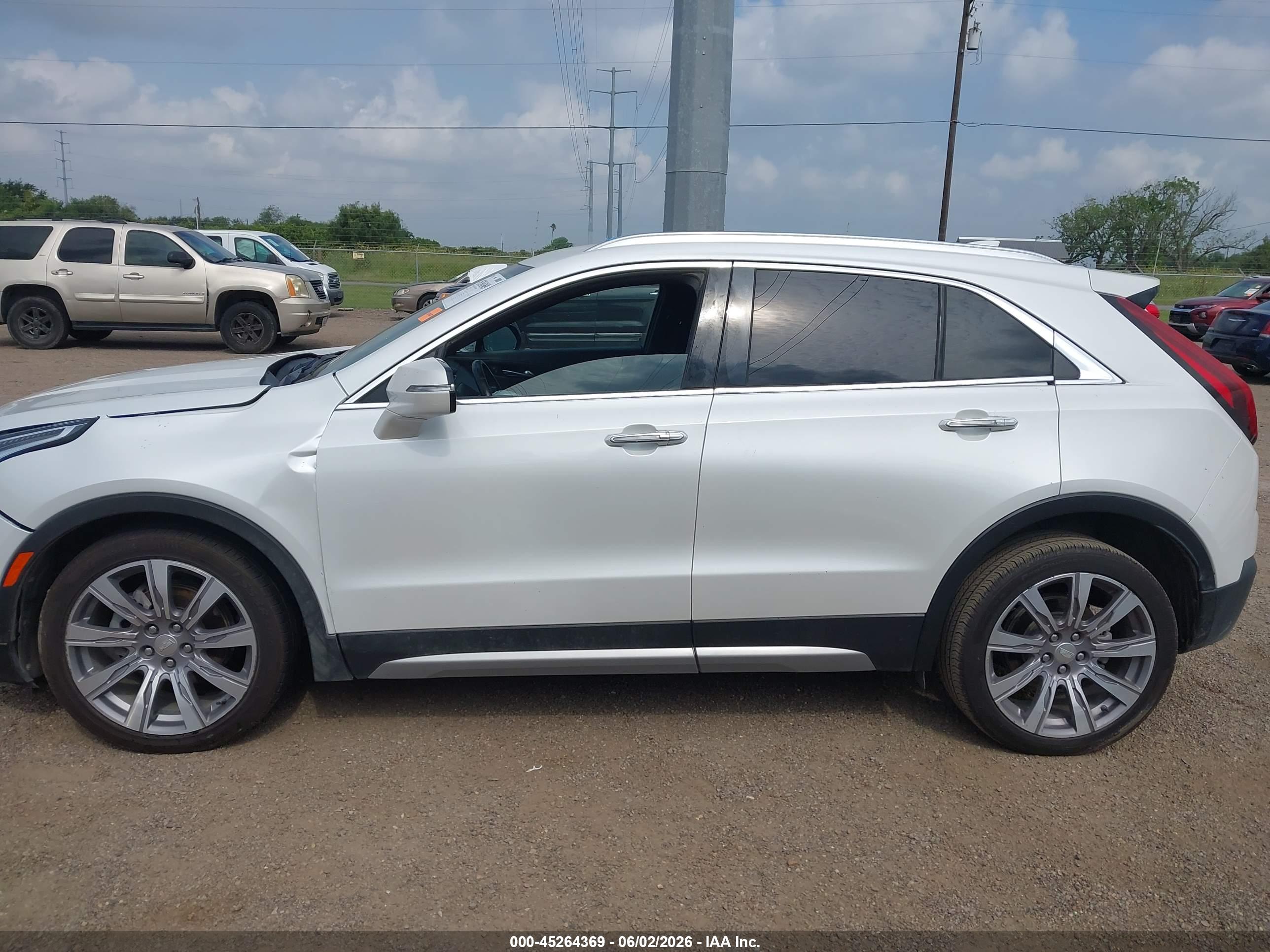 2021 CADILLAC XT4 FWD PREMIUM LUXURY