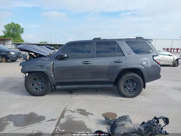 2019 TOYOTA 4RUNNER SR5 PREMIUM
