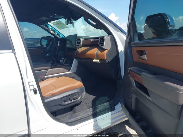 2026 TOYOTA TUNDRA