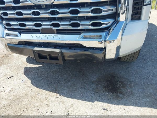 2026 TOYOTA TUNDRA