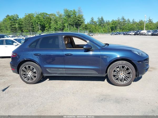 2015 PORSCHE MACAN S