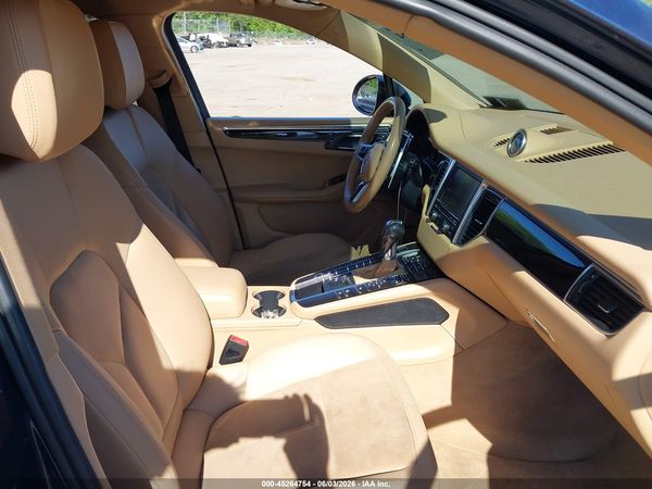 2015 PORSCHE MACAN S
