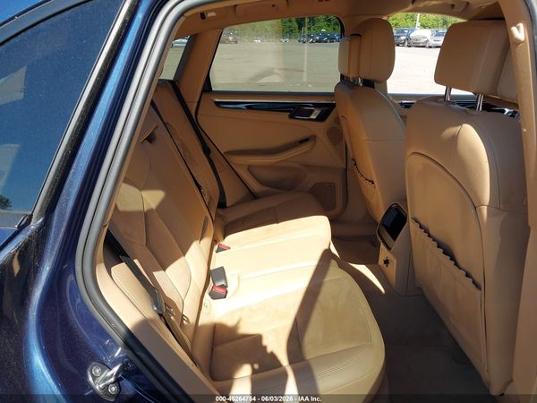 2015 PORSCHE MACAN S