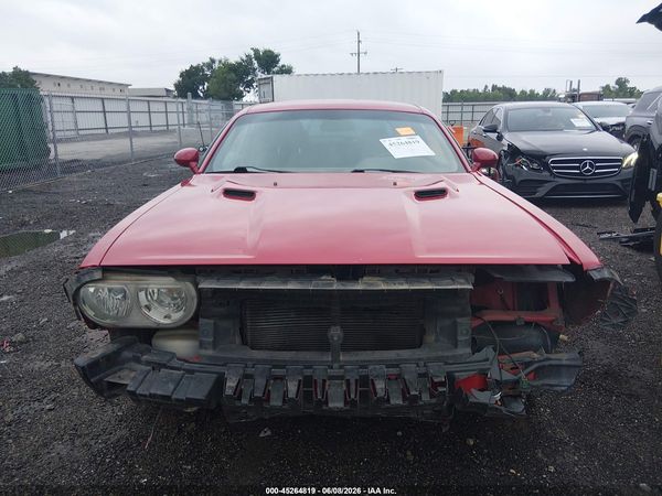 2013 DODGE CHALLENGER SXT