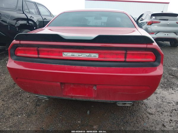 2013 DODGE CHALLENGER SXT