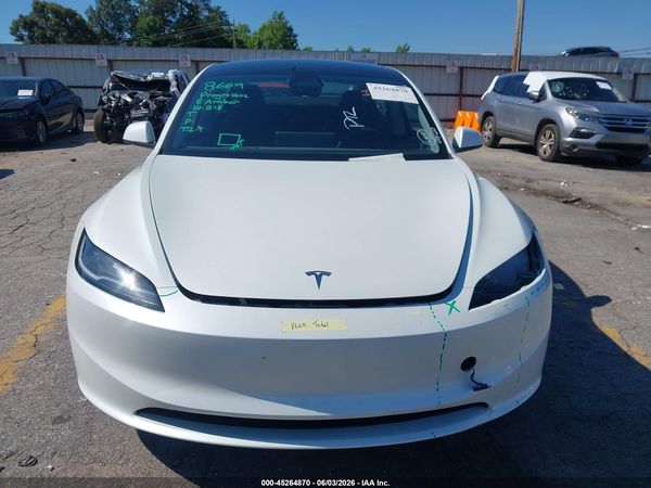 2025 TESLA MODEL 3