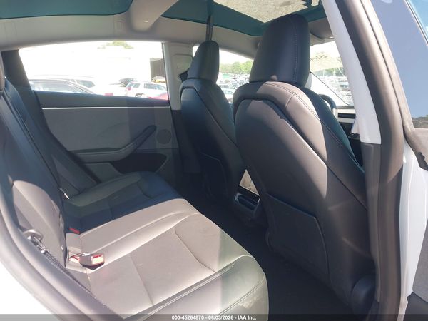 2025 TESLA MODEL 3