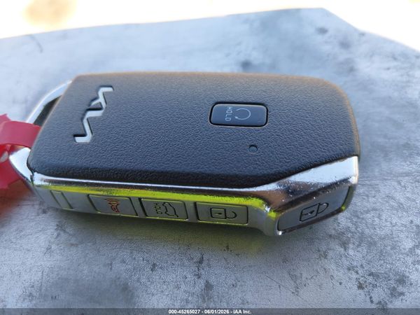 2023 KIA NIRO SX