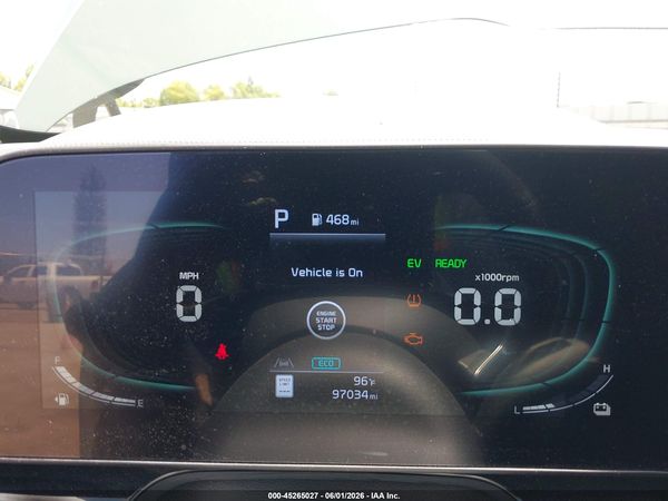 2023 KIA NIRO SX