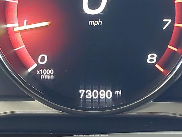 2017 VOLVO XC60 T5 DYNAMIC