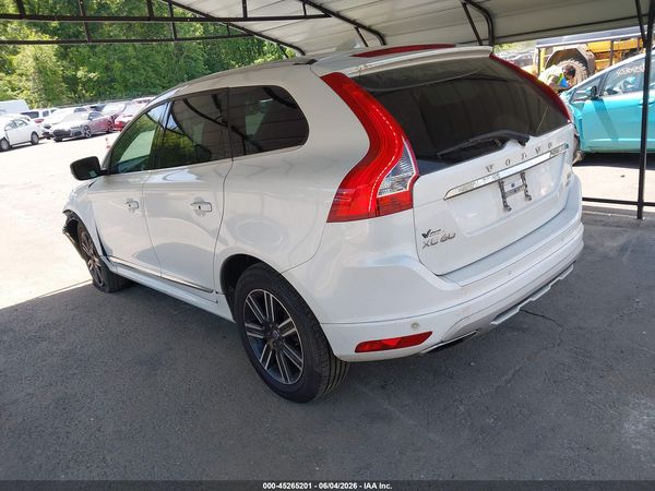 2017 VOLVO XC60 T5 DYNAMIC