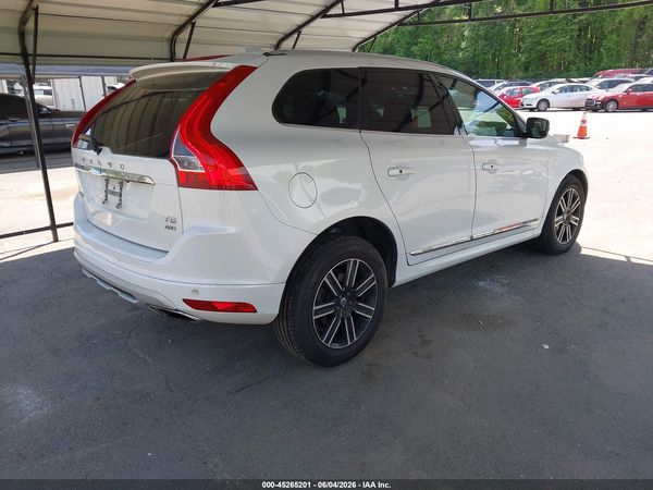 2017 VOLVO XC60 T5 DYNAMIC