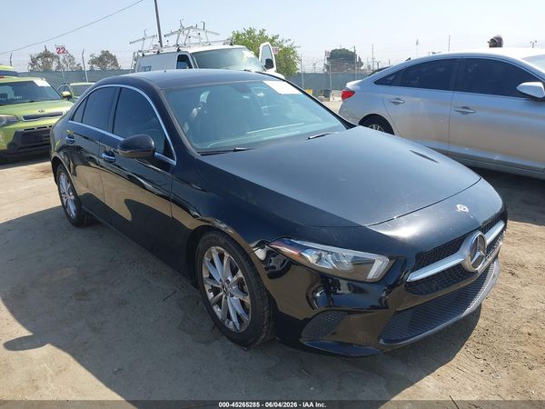 2019 MERCEDES-BENZ A 220 A220