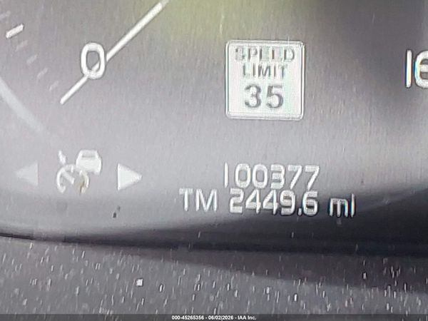 2019 VOLVO XC90 T5 MOMENTUM