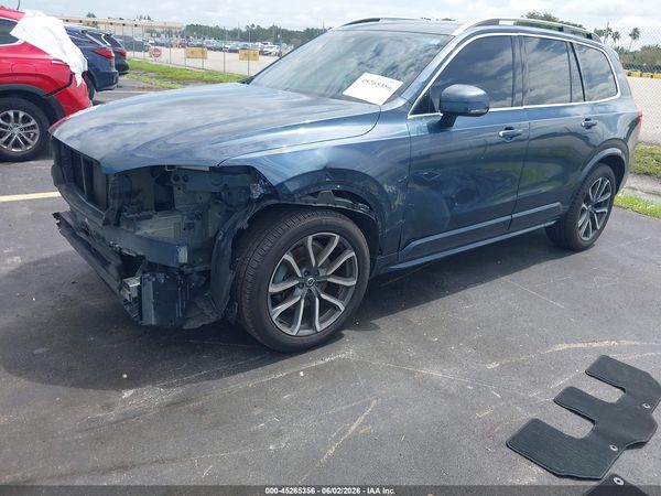 2019 VOLVO XC90 T5 MOMENTUM