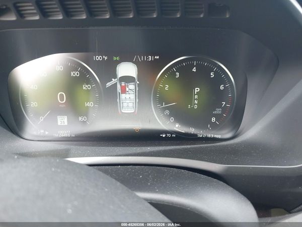 2019 VOLVO XC90 T5 MOMENTUM