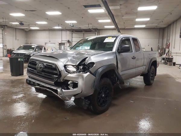 2019 TOYOTA TACOMA SR