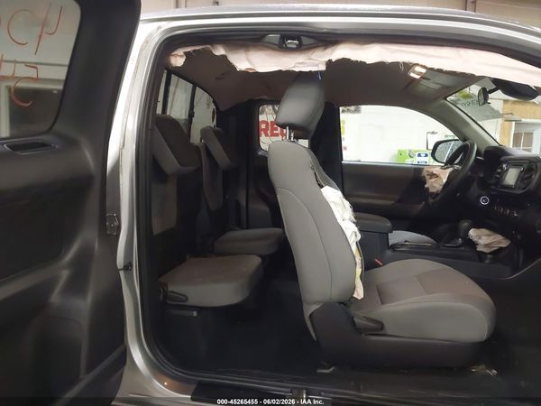 2019 TOYOTA TACOMA SR