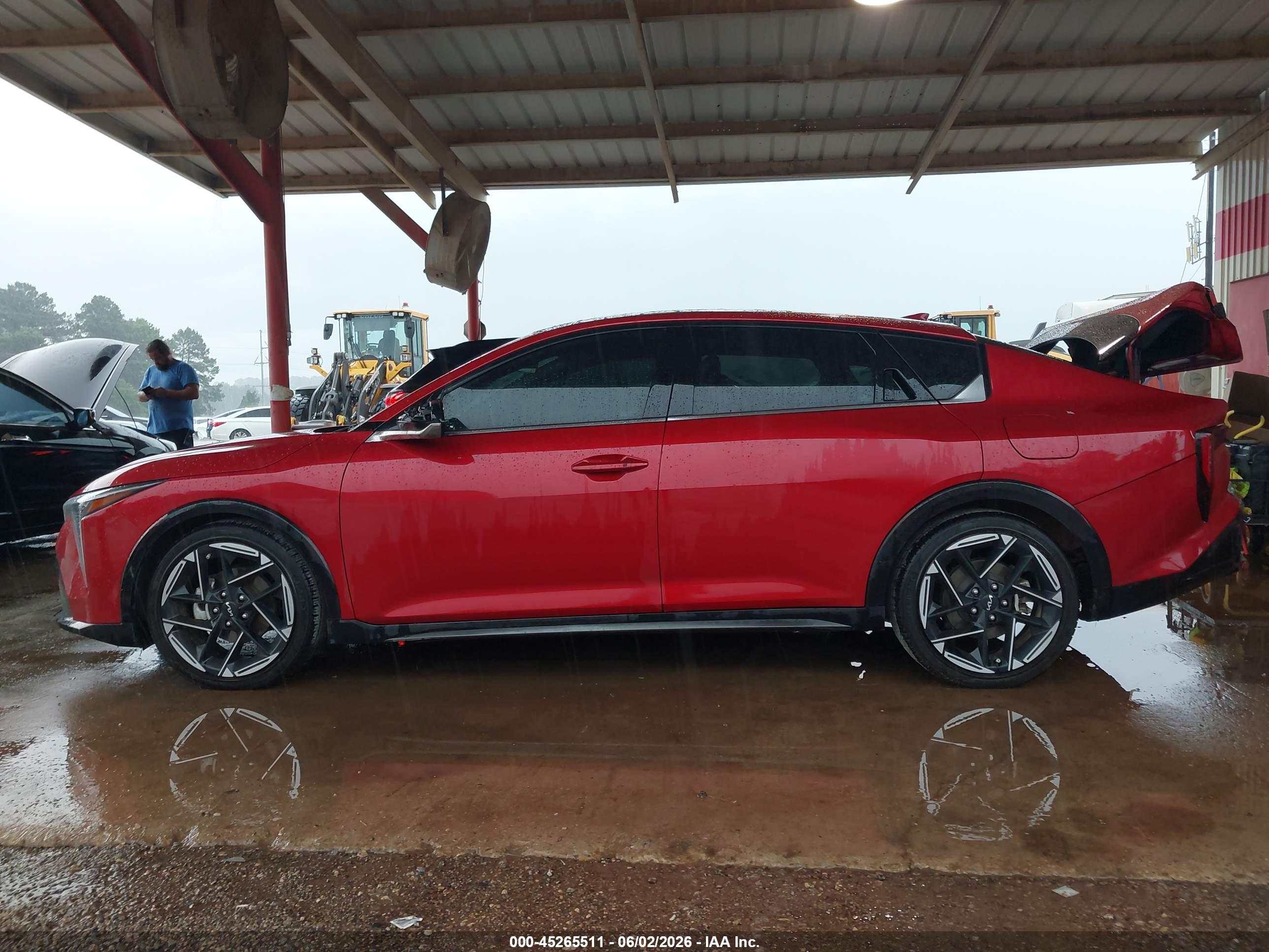 2025 KIA K4 GT-LINE