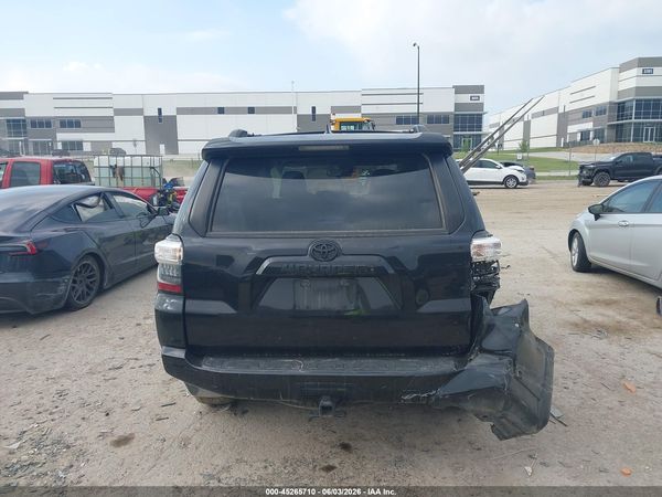 2023 TOYOTA 4RUNNER SR5