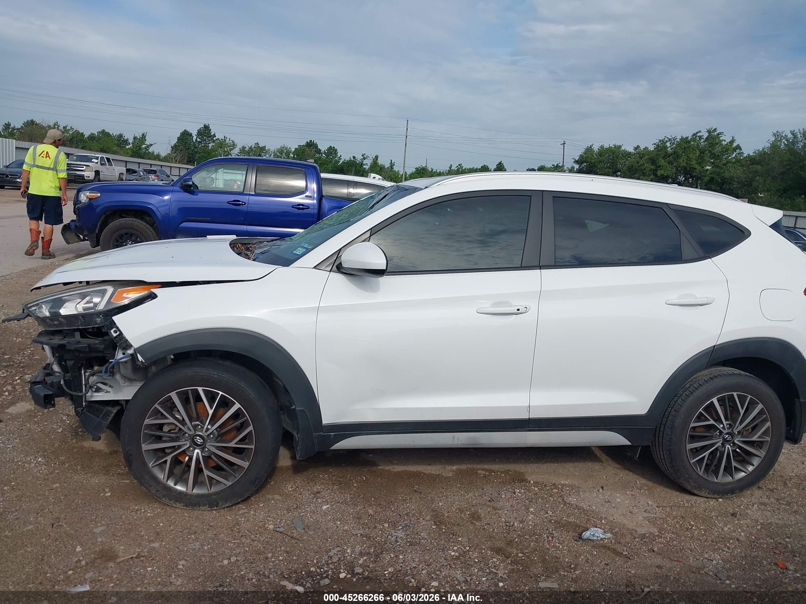 2020 HYUNDAI TUCSON SEL