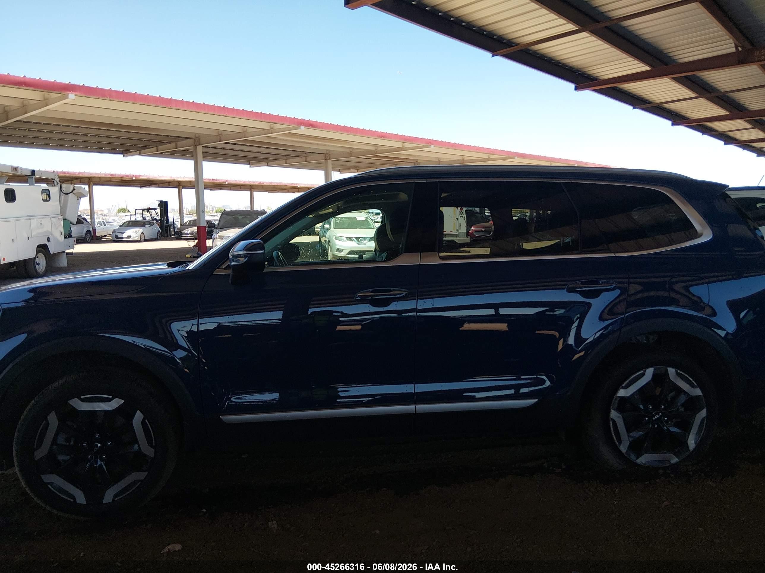 2025 KIA TELLURIDE S
