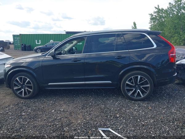 2023 VOLVO XC90
