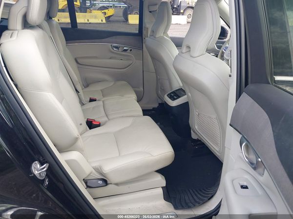 2023 VOLVO XC90 B5 PLUS