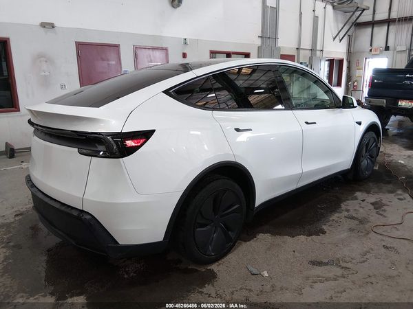 2026 TESLA MODEL Y